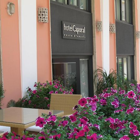 Hotel Caporal ミノーリ エクステリア 写真
